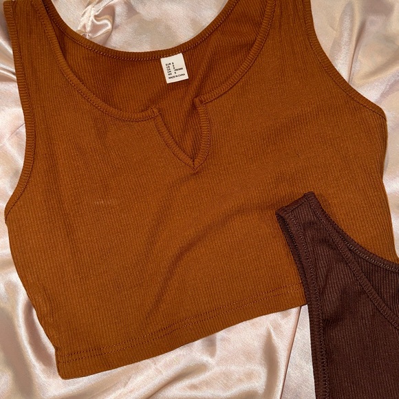 two neutral colored crop top/tank tops; COMBO - Picture 3 of 4